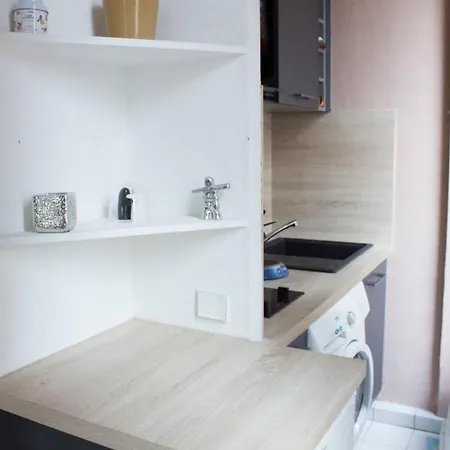 Apartment Hostnfly - *